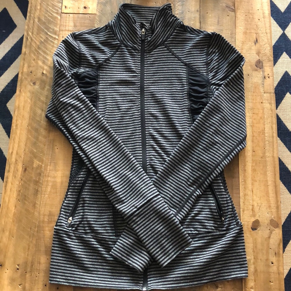 Perfect, Long, Dry Fit Zip Up